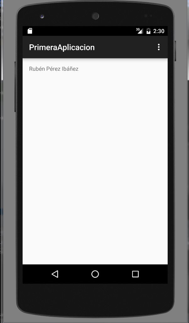 Móvil funcionando mientras se muestra el log