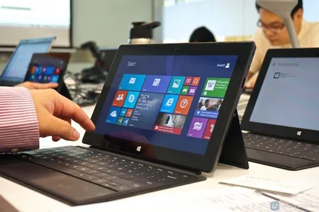 Microsoft Surface 4